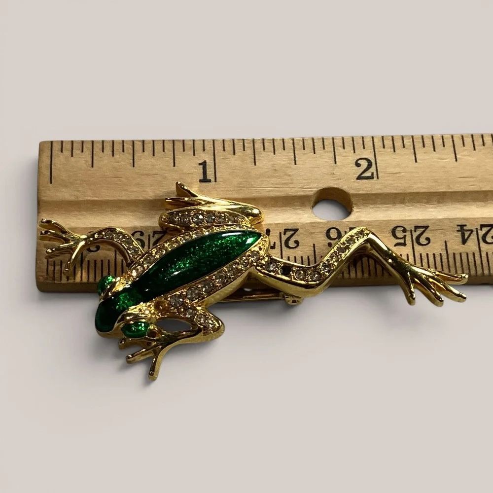 Vintage Frog Brooch Green Enamel Rhinestone Gold Tone Frog Pin Figural‎ Jewelry